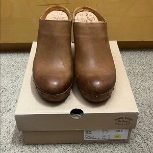 Kork-Ease Tan Leather Mules